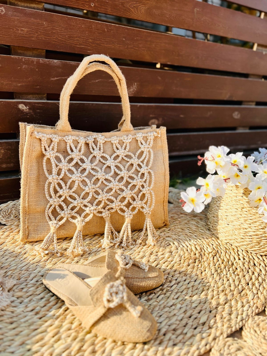 Macreme jute bag