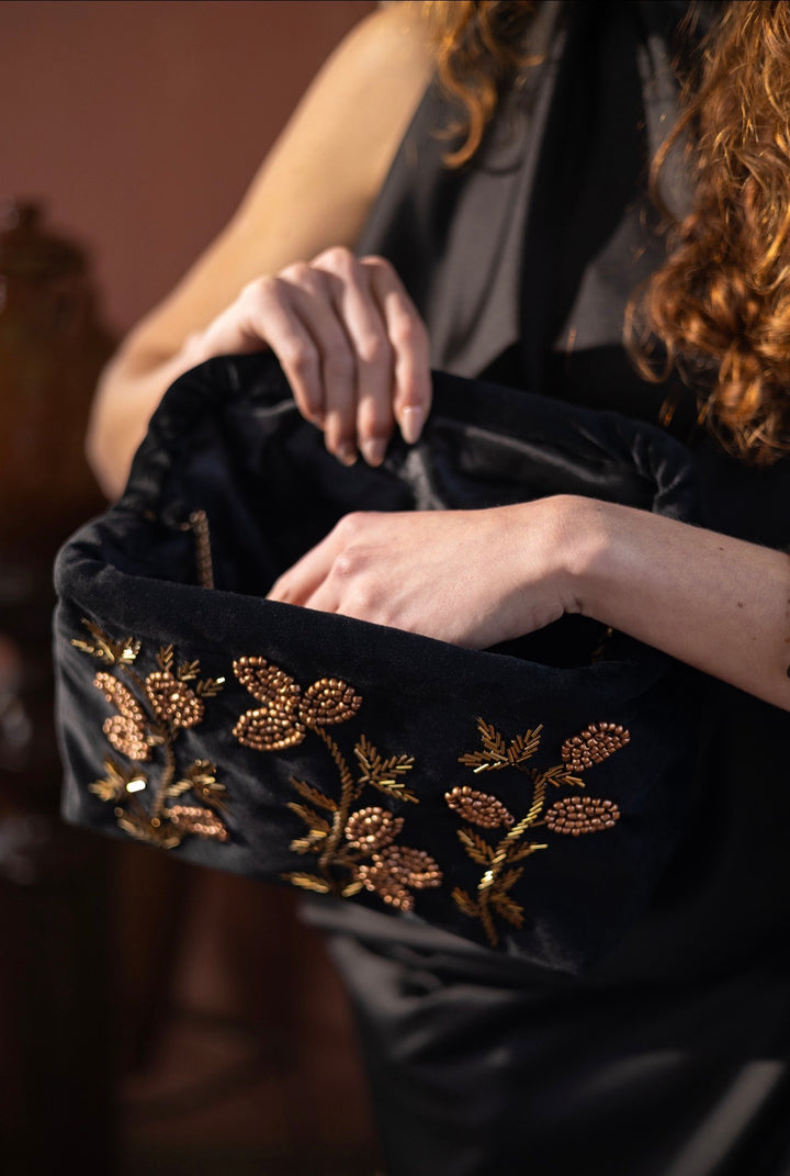 Black Flora Clutch