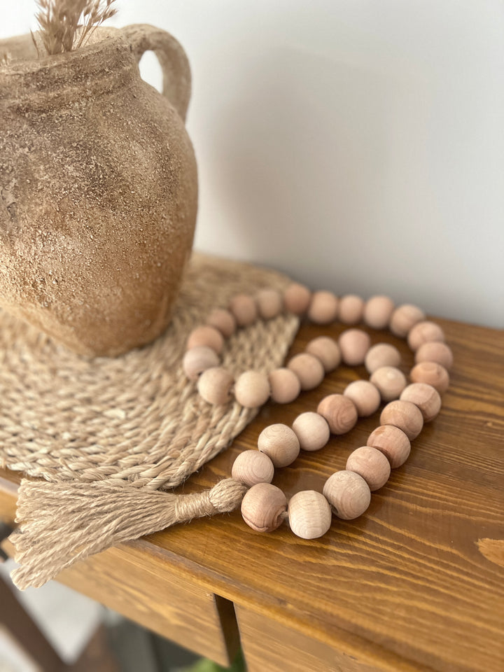 Tassel wooden beads garland