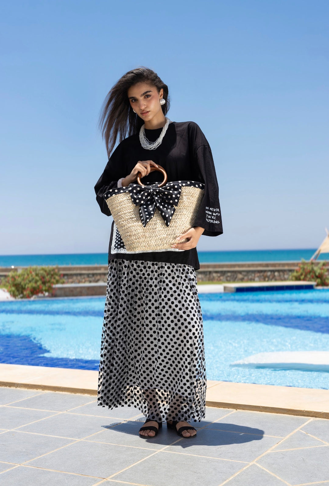 White dot palm bag