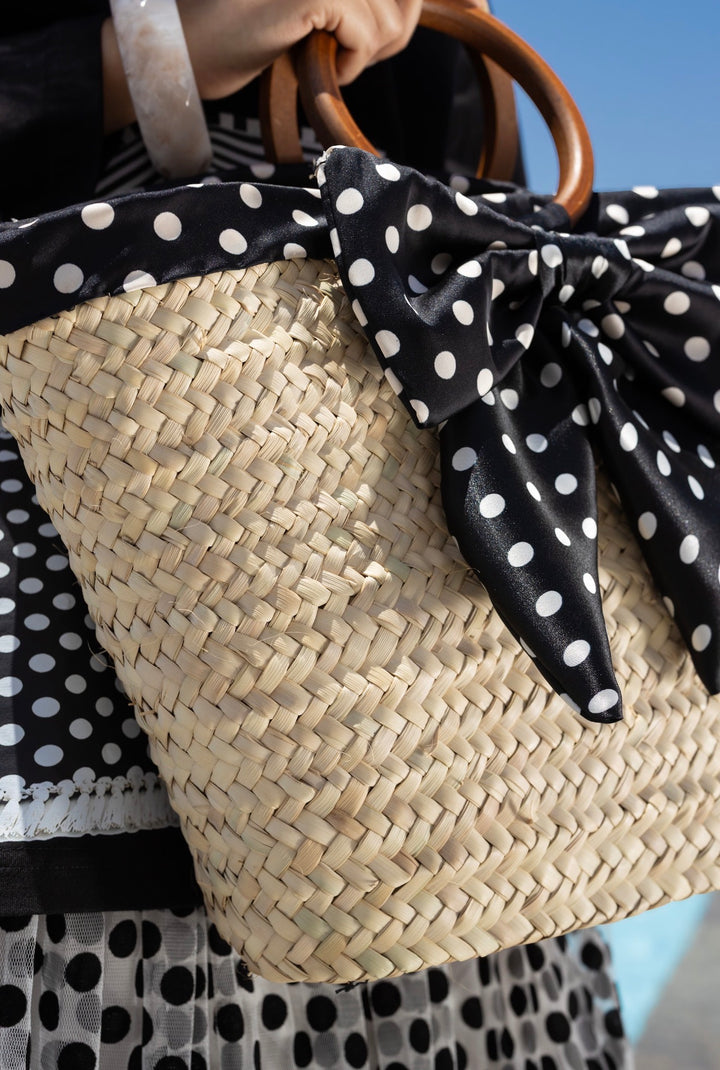 White dot palm bag