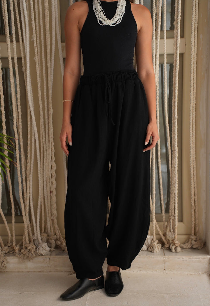 Black petals set