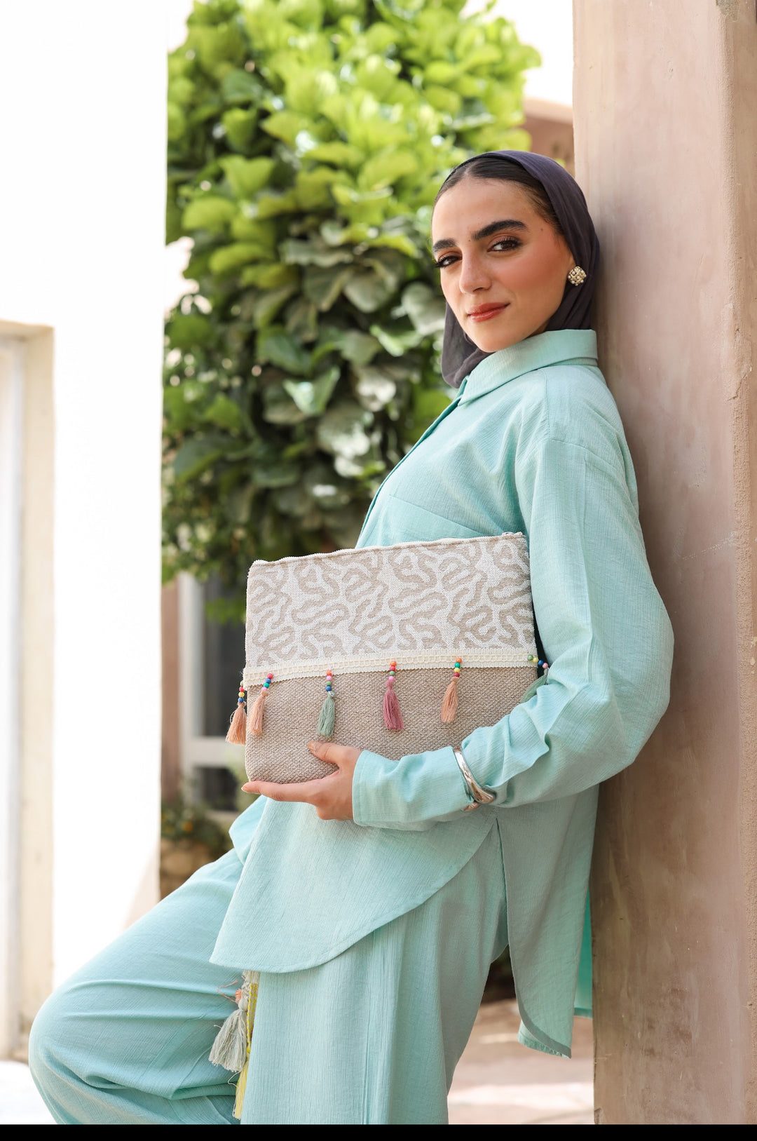 Zarqasha clutch