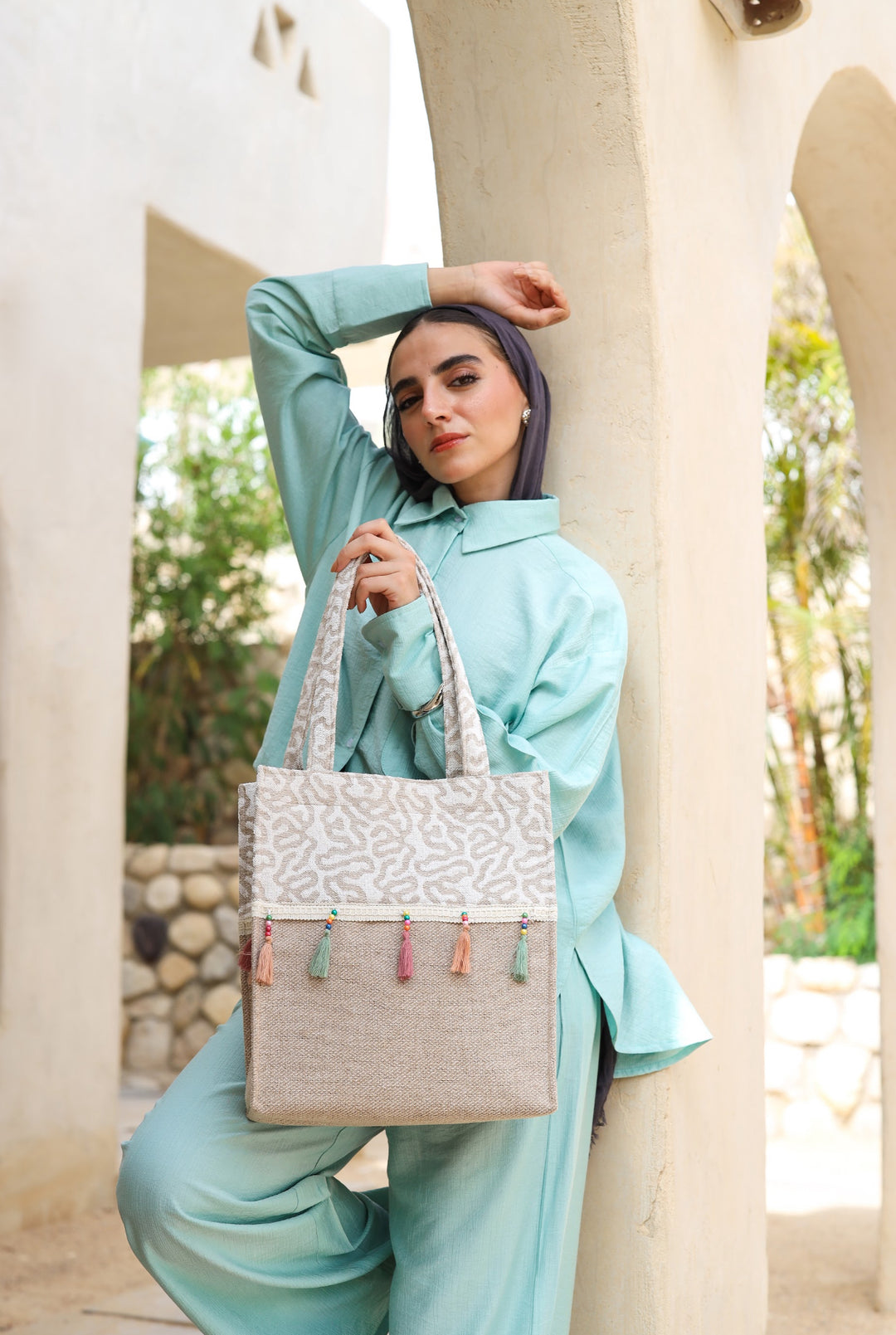 Breezy tote