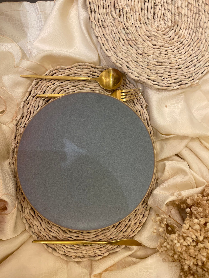 Oval placemat