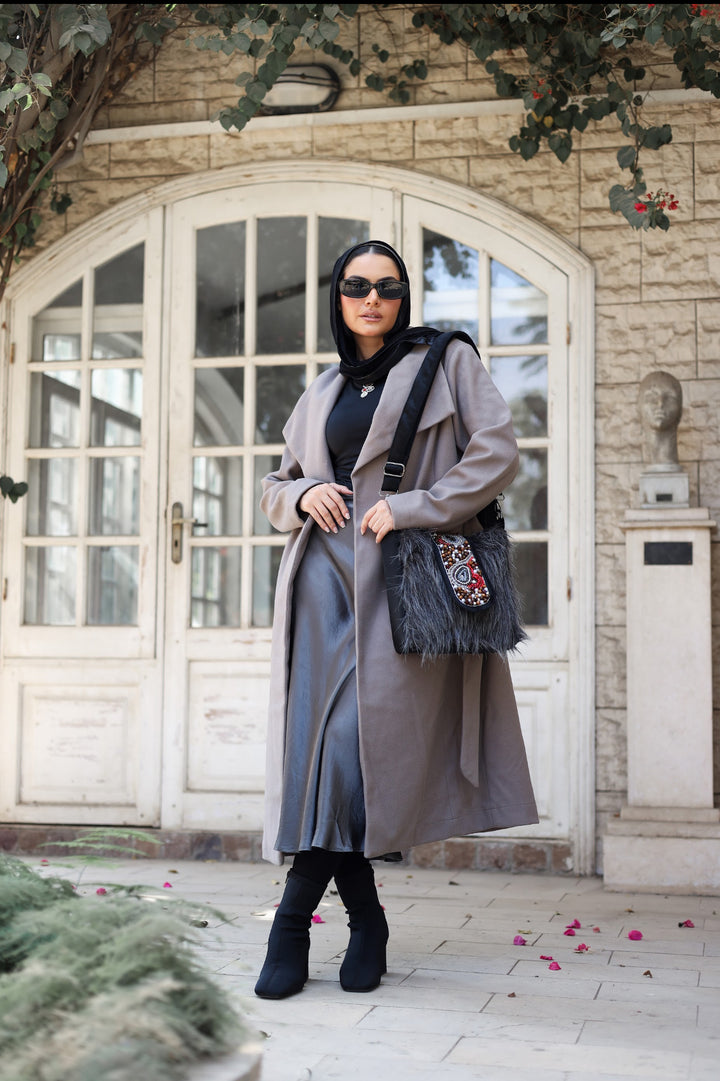 Gray x black fur bag elegance