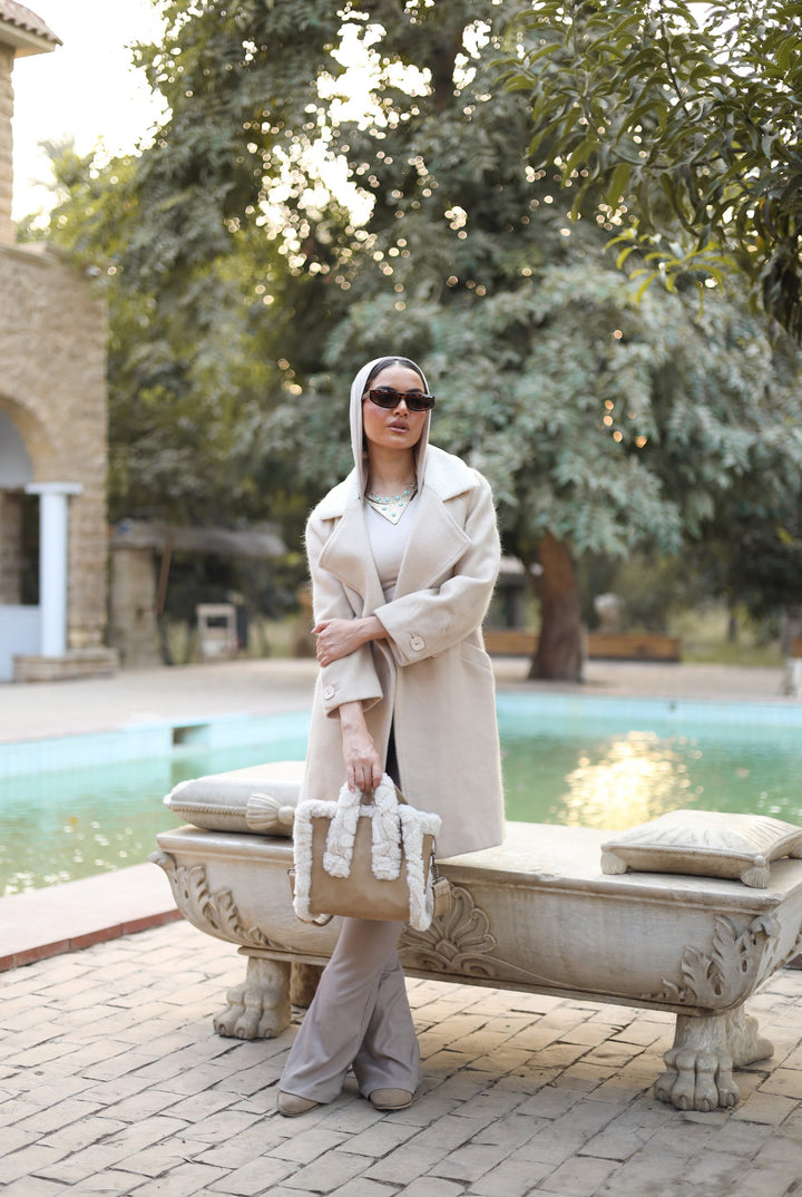 Beige suede  bag with fur edges