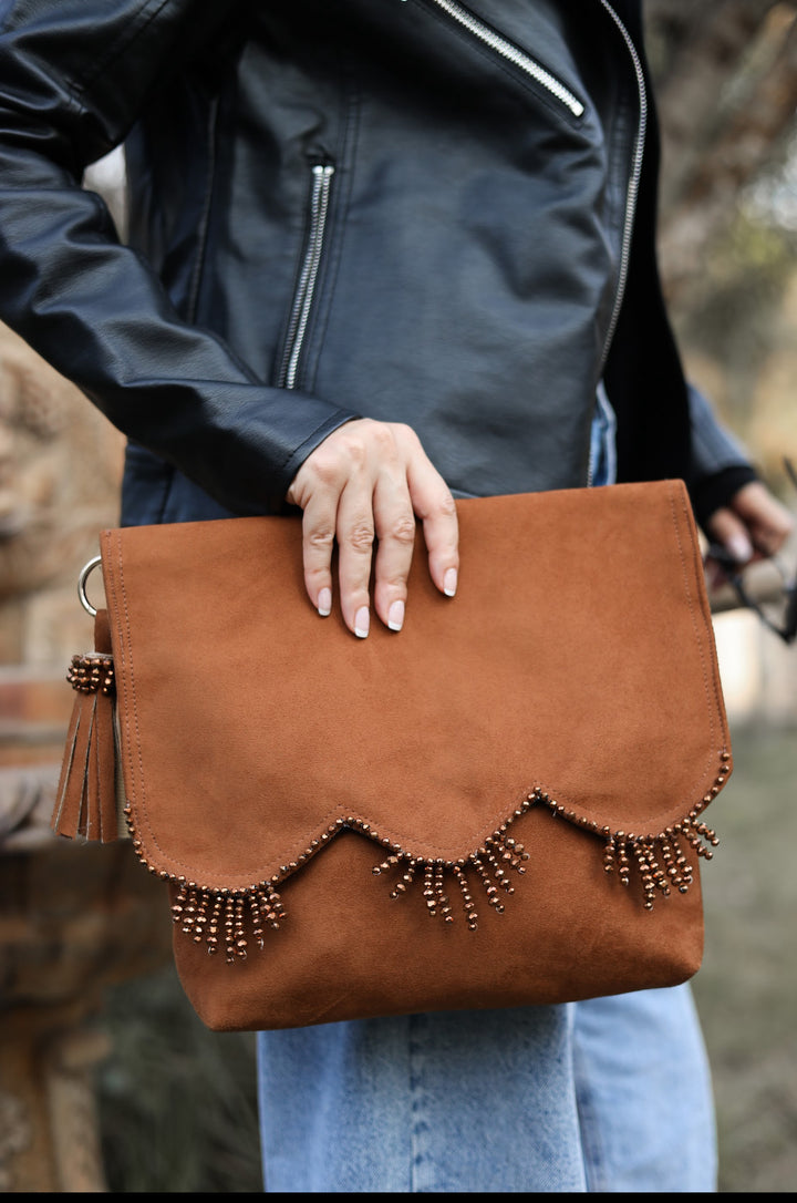 Havana cloud clutch