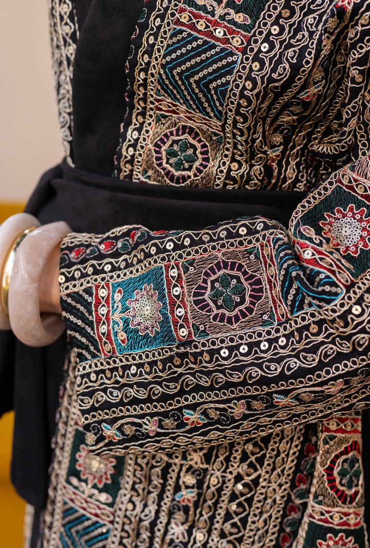 Jawaher Embroidered Jacket