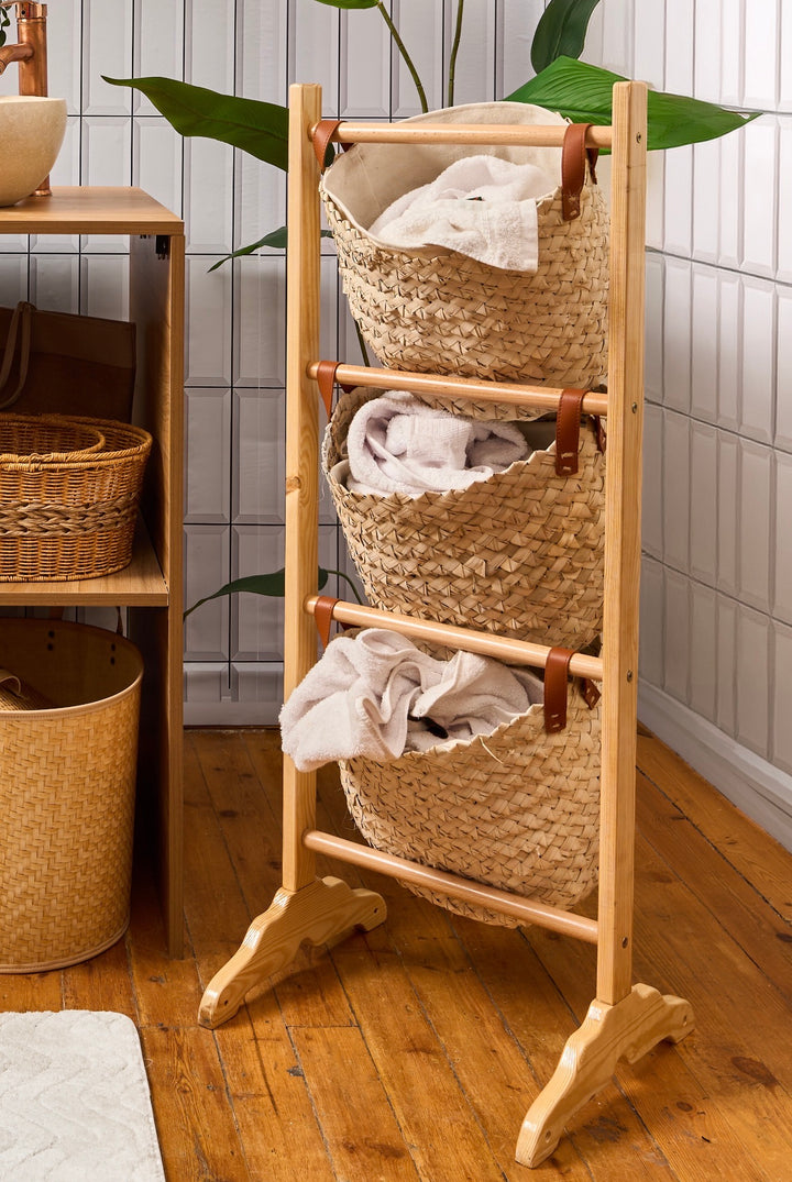 Palm Haven Organizer