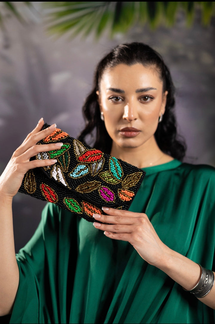 Iconic clutch