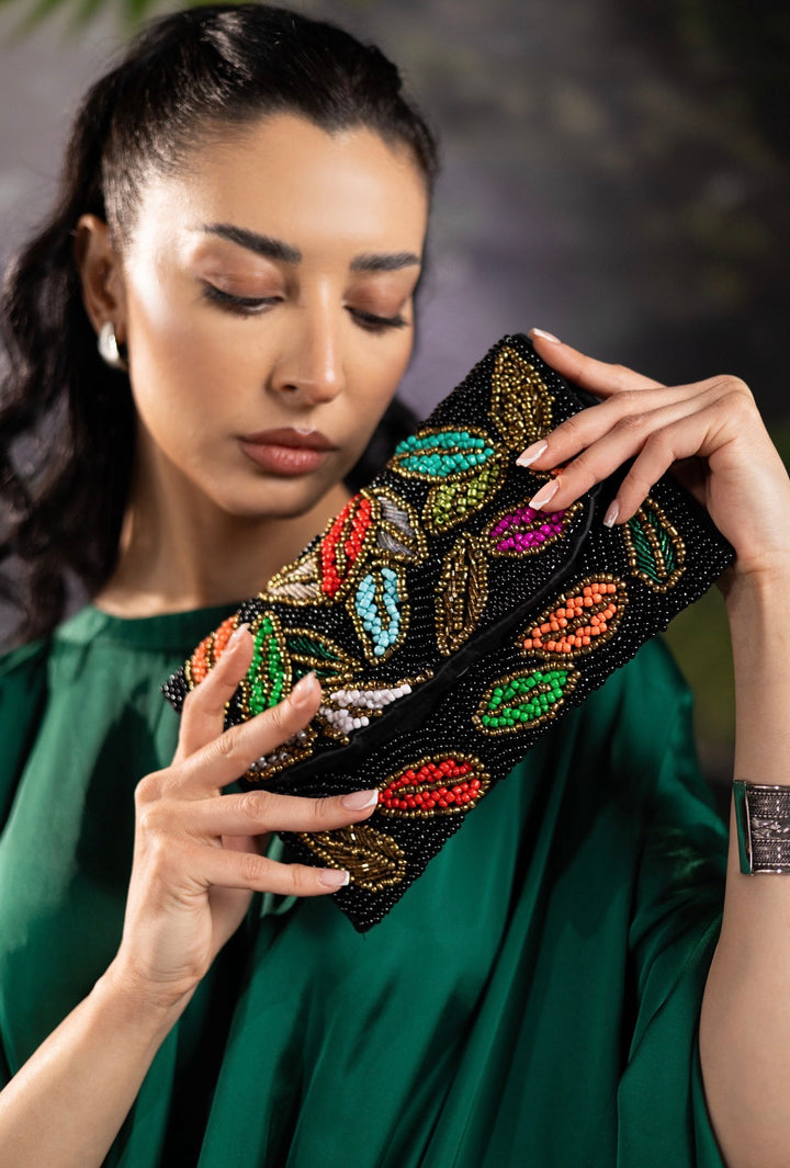 Iconic clutch