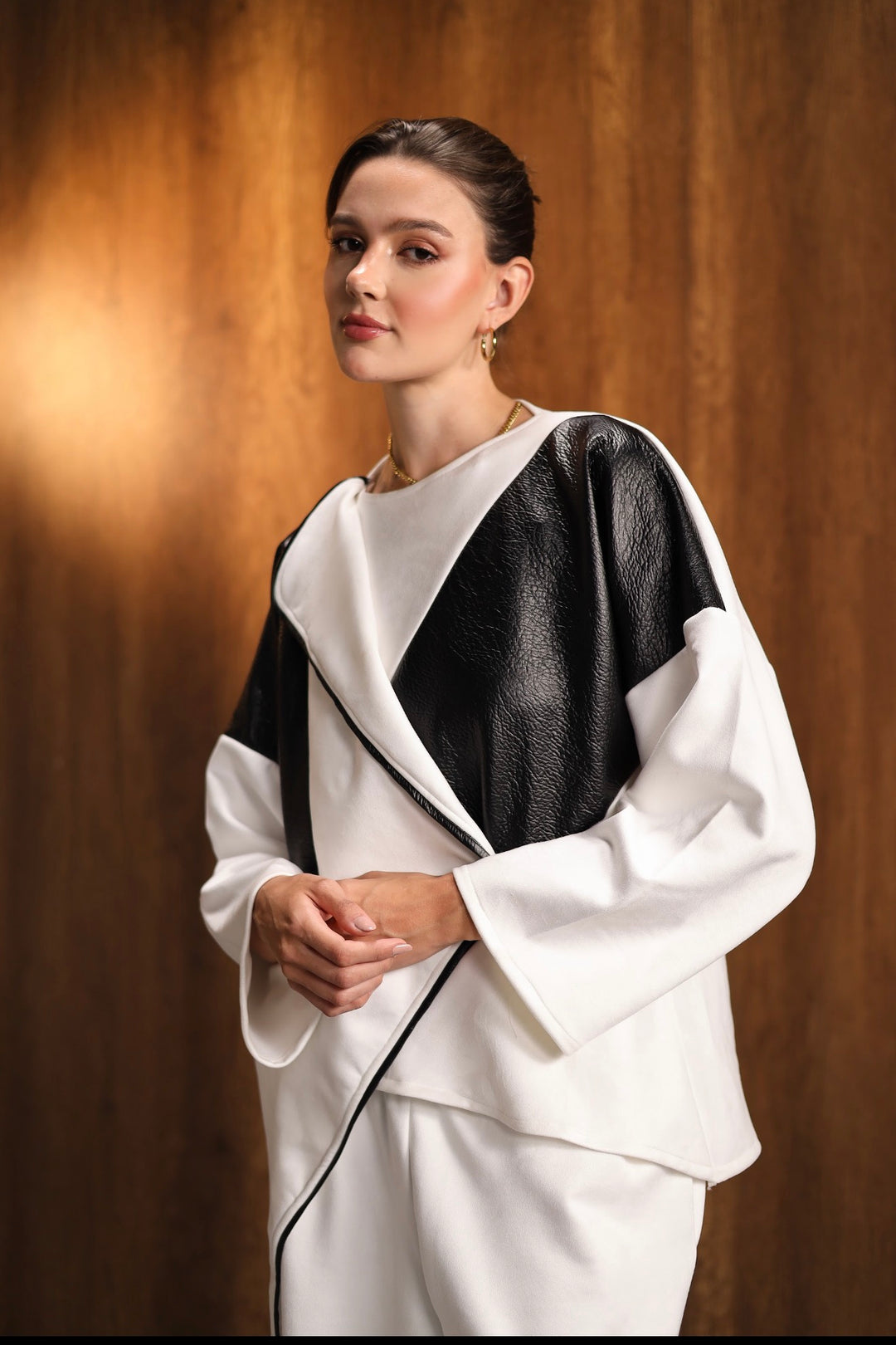 Monochrome wrap suit
