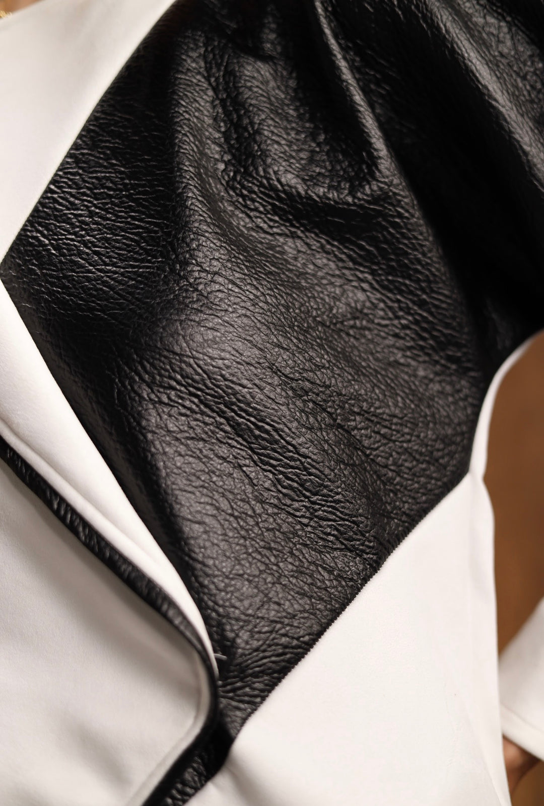 Monochrome wrap suit