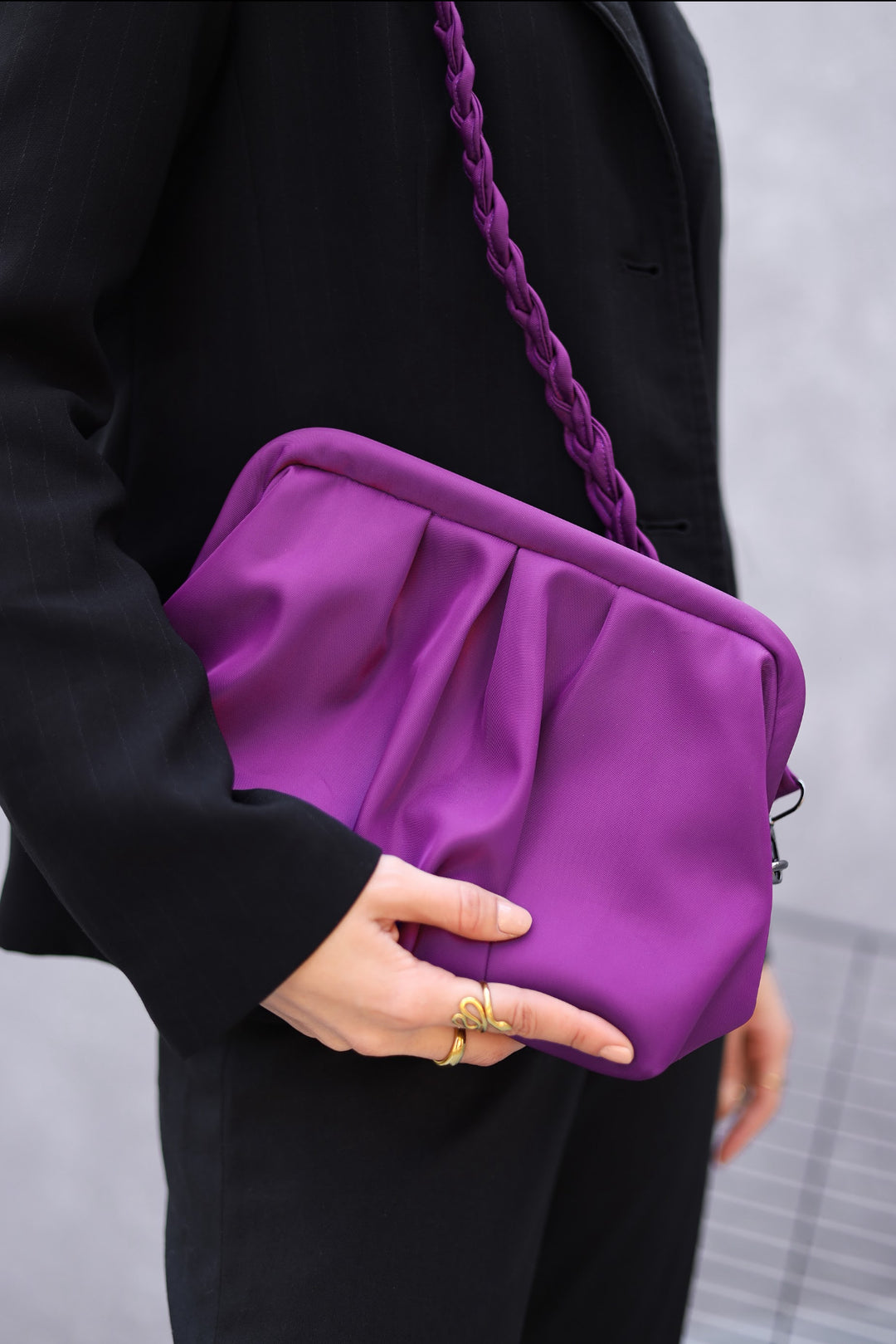 Indigo purple frameless bag