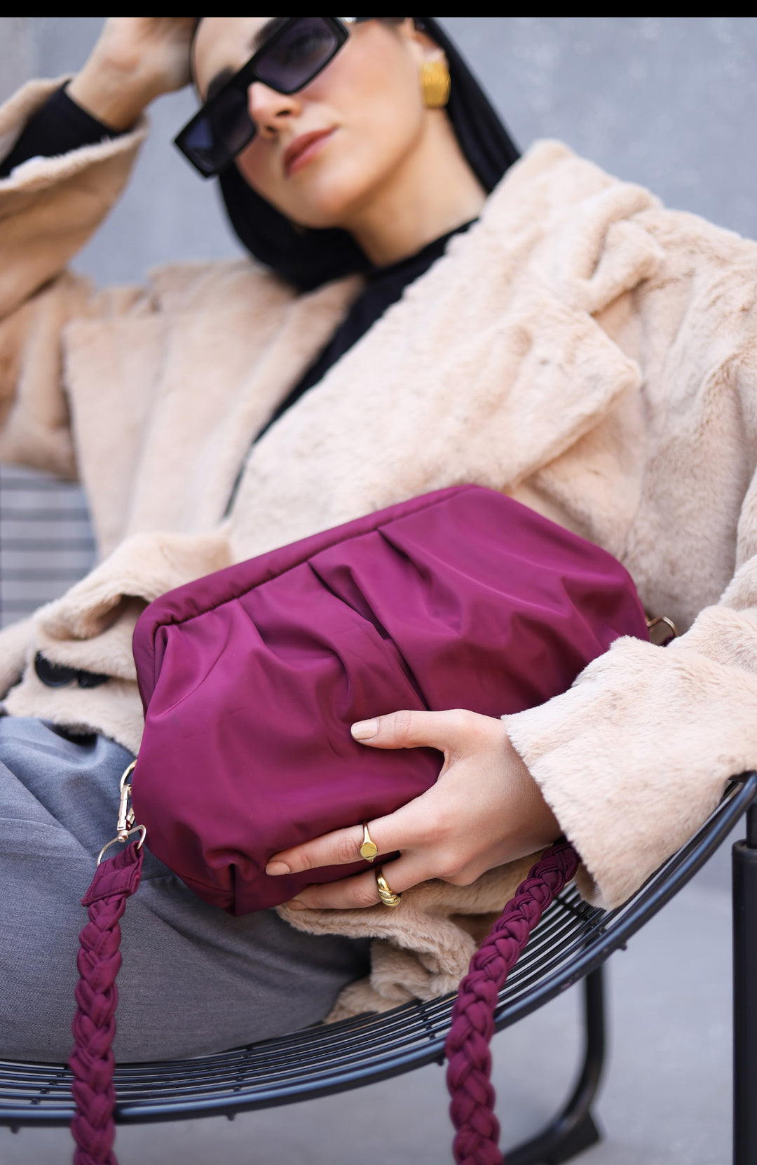 Burgundy frameless bag