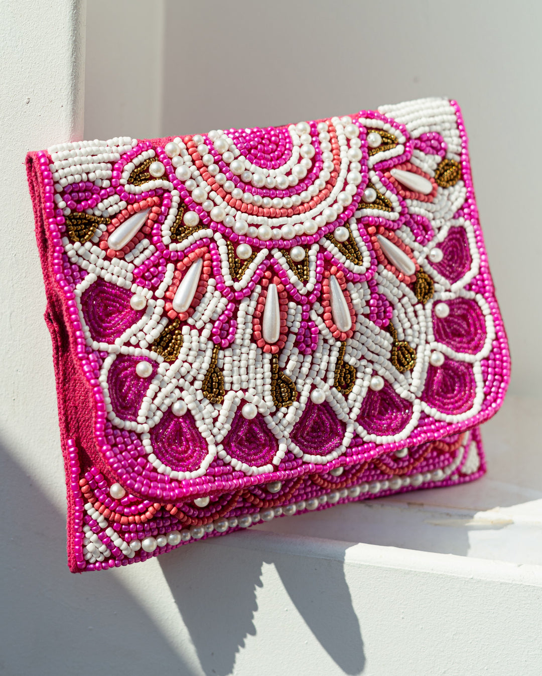 Fuchsia clutch