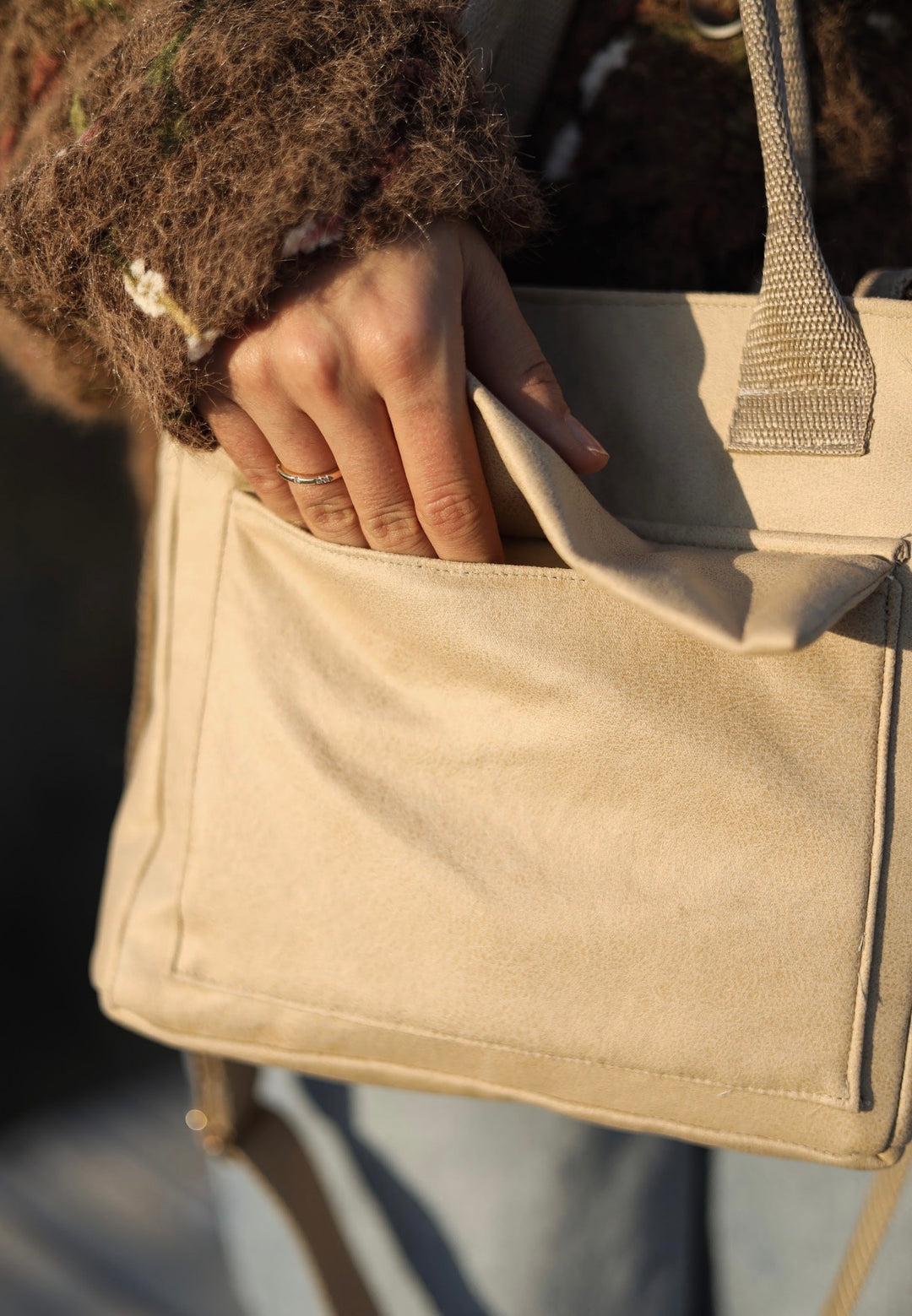 The Minimalist beige Tote