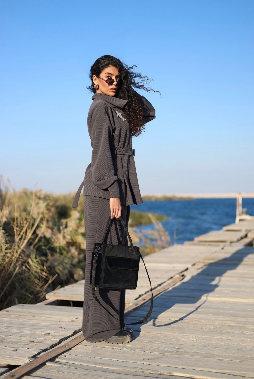 The Minimalist Black Tote