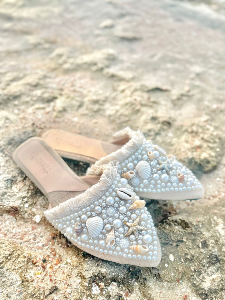 Seashell mules
